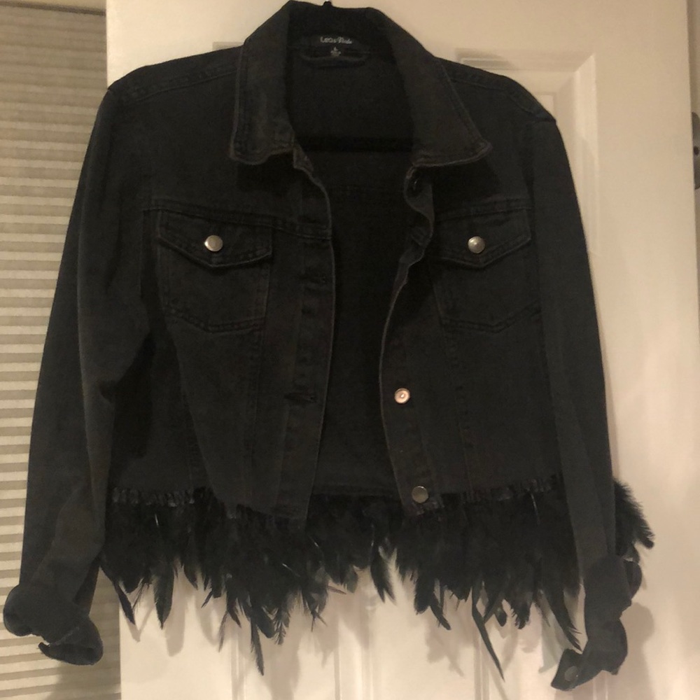 Super cute and unique feather detailed jean jacket